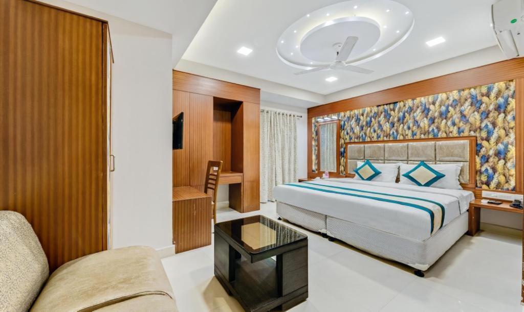 Pine Tree Boutique 3* Chennai