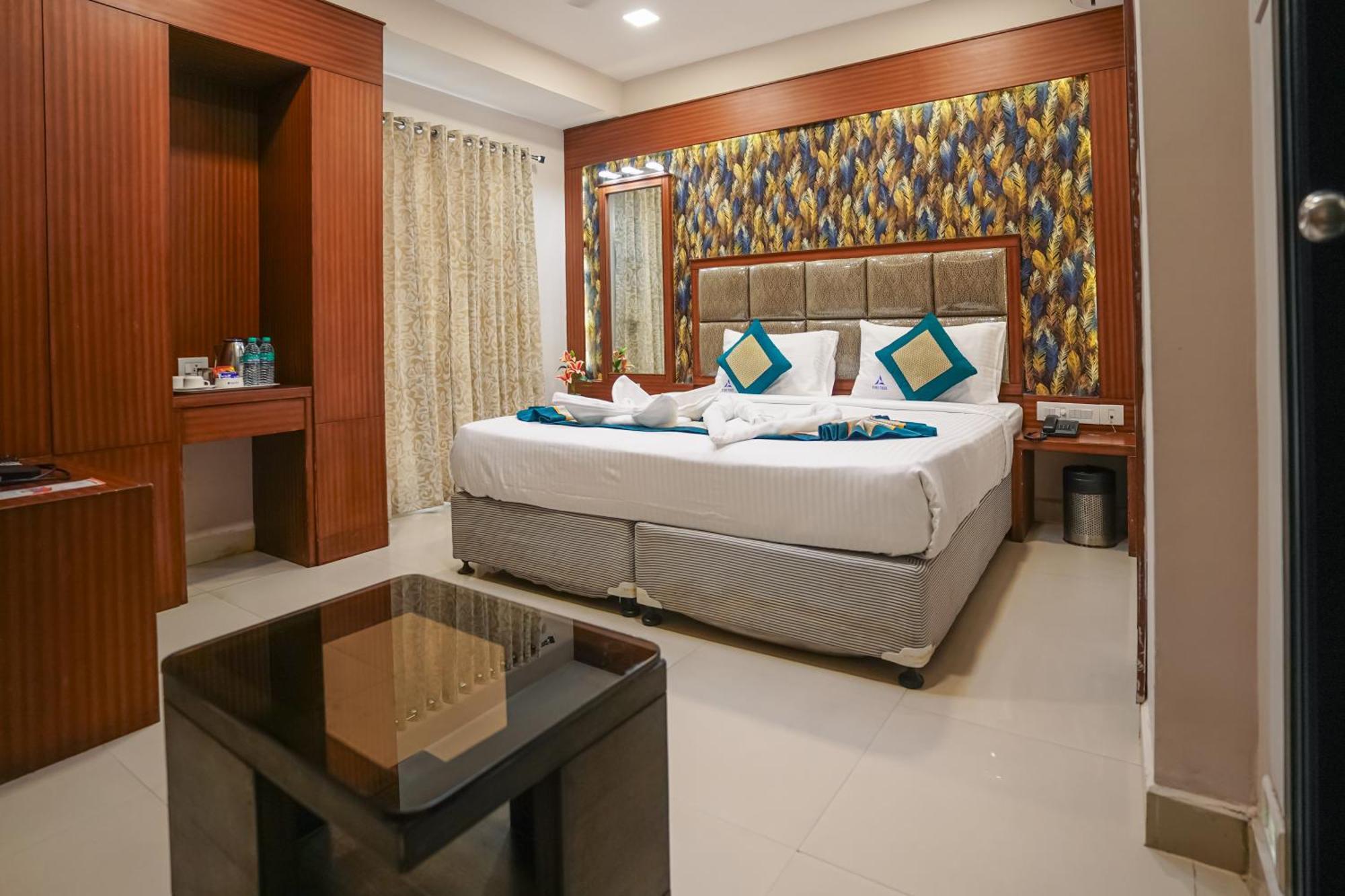 Pine Tree Boutique 3*